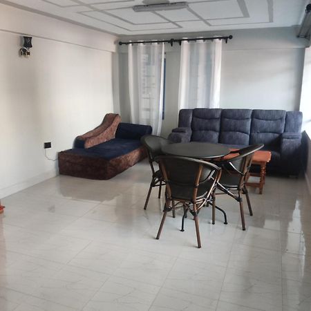 Rimaya Lounge Embu Eksteriør bilde
